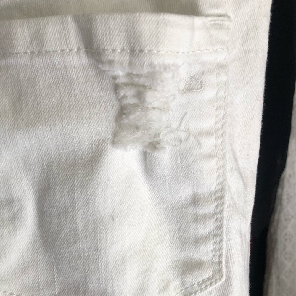 Cropped Ripped White Jeans! - Picture 6 of 7